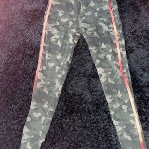 Camo jeans